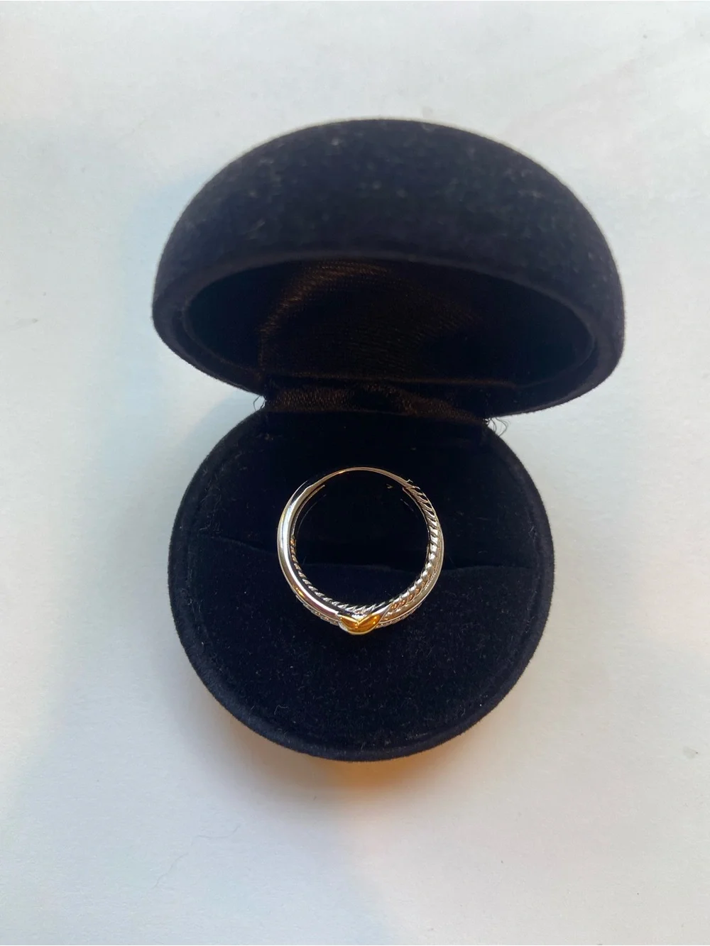 Cable Cross Loop Women’s Ring; mix metal jewelry; Two-Tone silver and gold 🤍💛🤍